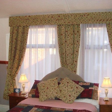 Canda Hotel Blackpool Bagian luar foto